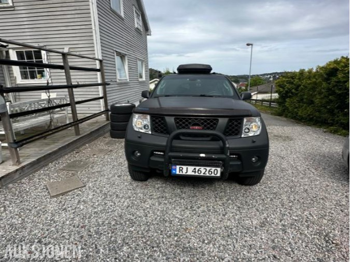 2005 Nissan Pathfinder 2.5 Diesel 174hk 4X4 Automat, Hengerfeste, Soltak