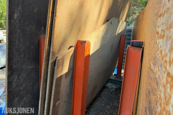 Kjøreplate i stål / avkappet / 300x150