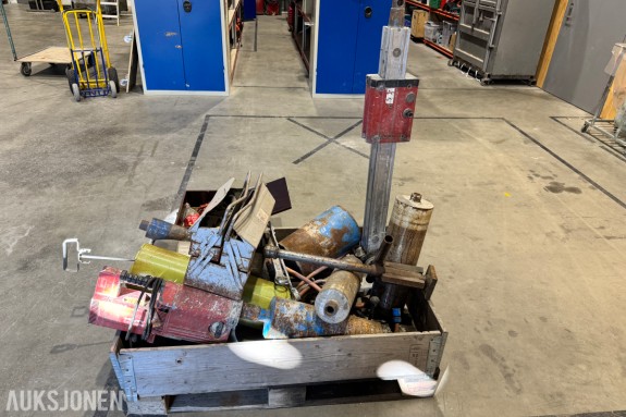 Hilti kjernebormaskin med stativ, kjerneborer og verktøy