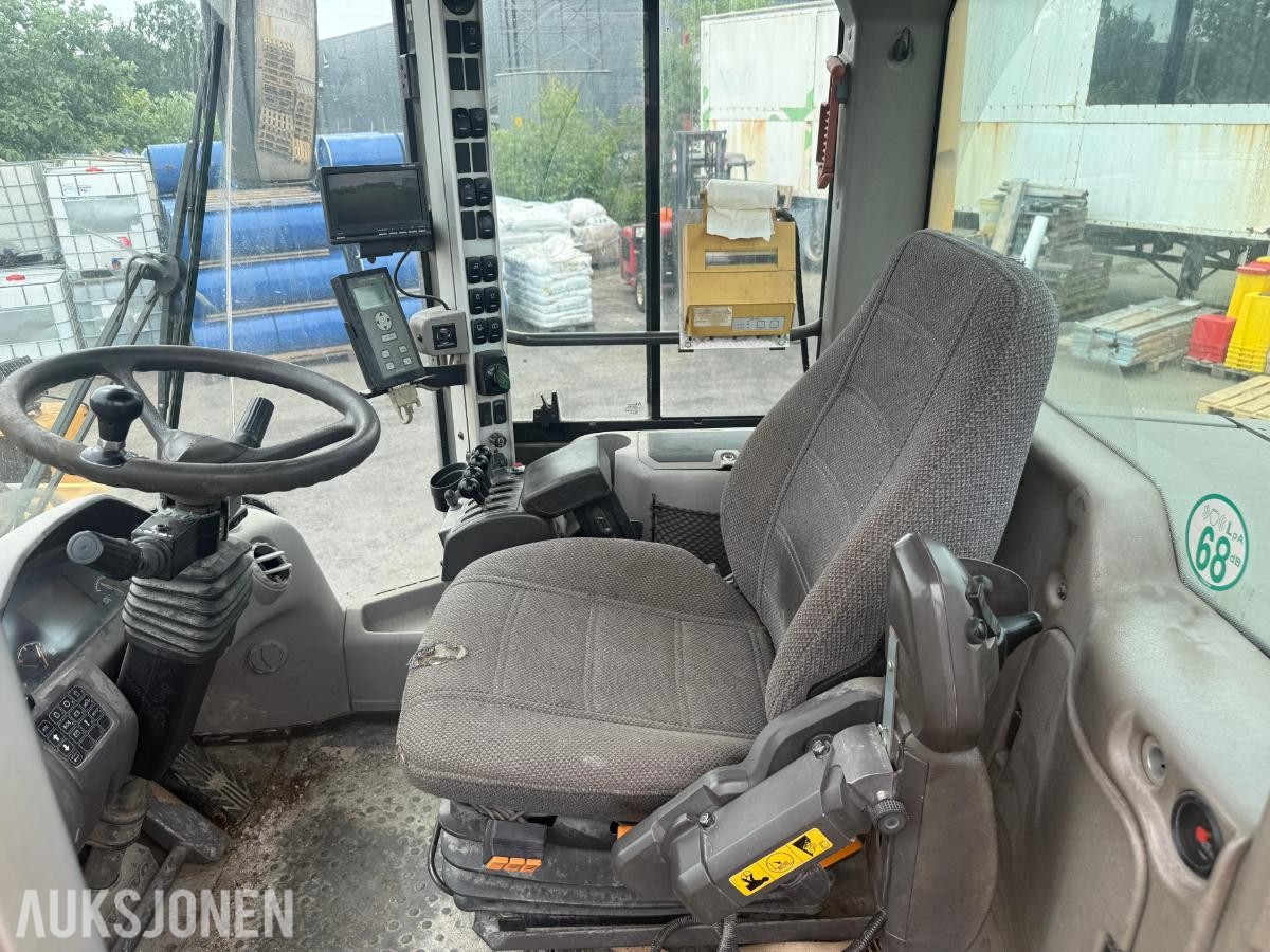 2009 Volvo L110F HJULLASTER SKUFF SENTRALSMØRING 3. og 4.FUNKSJON