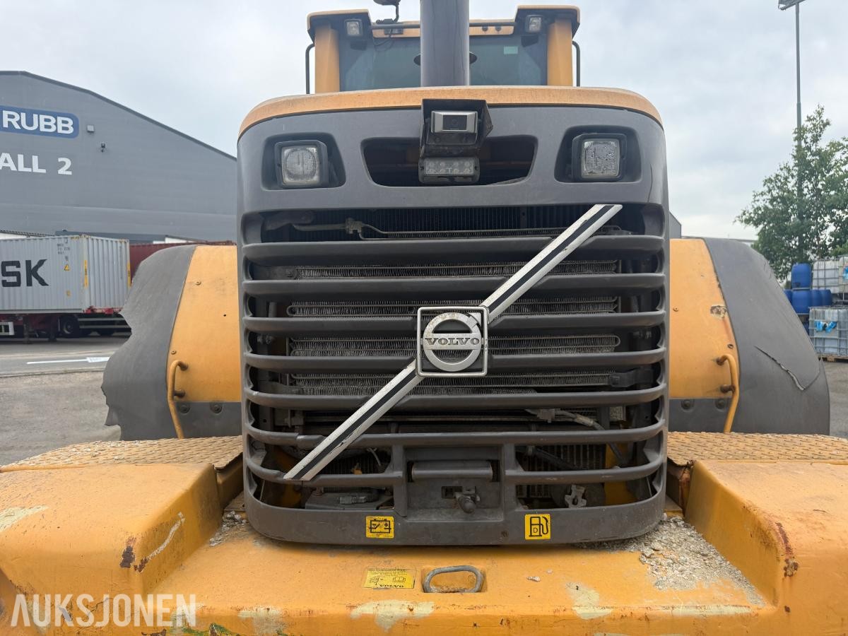 2009 Volvo L110F HJULLASTER SKUFF SENTRALSMØRING 3. og 4.FUNKSJON