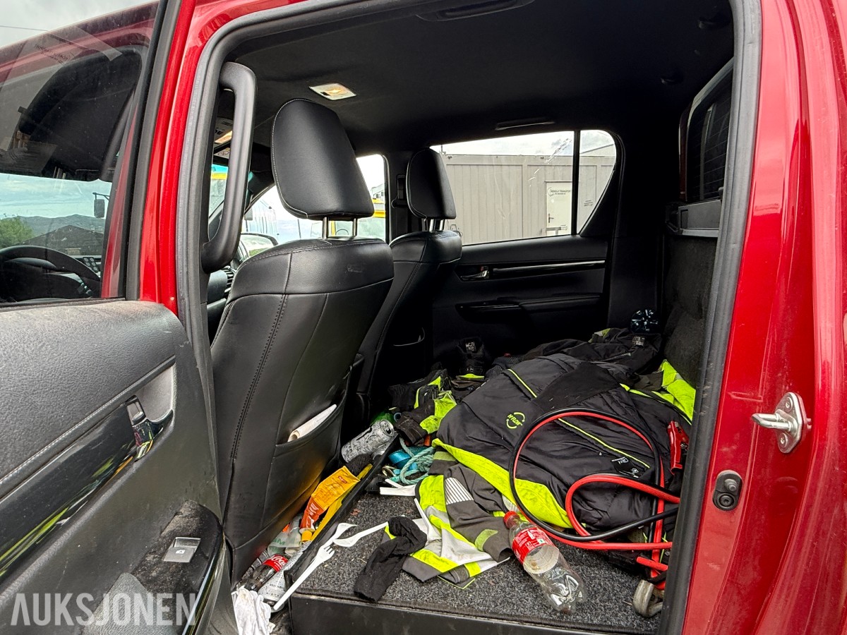 2019 Toyota HiLux, 2,4 150hk 4WD aut 4d, 192000km