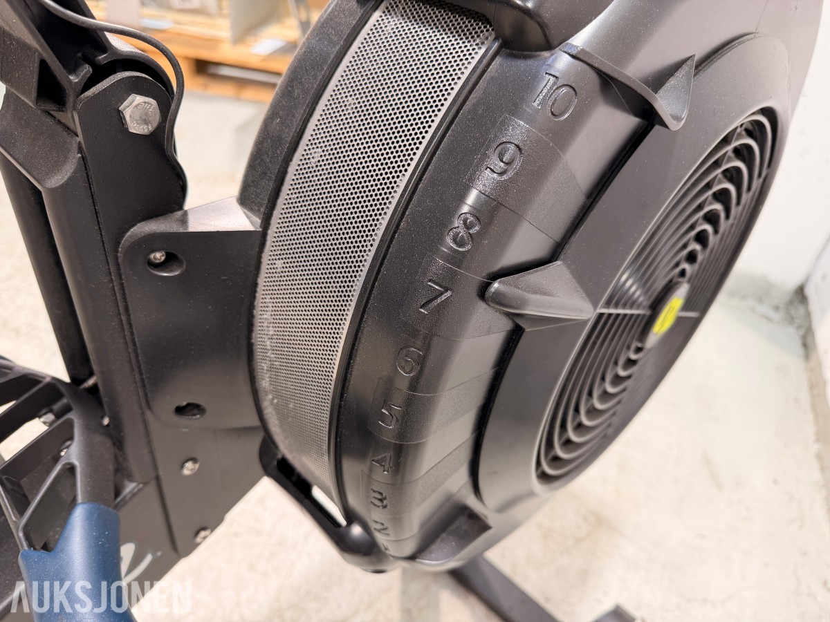 2021 Concept2 RowErg romaskin med PM5 Performance Monitor