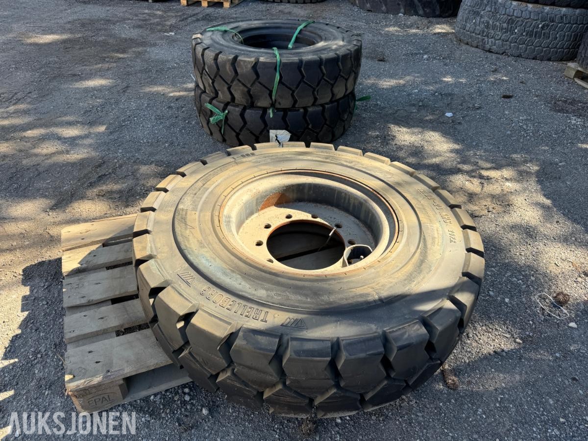 Trelleborg T900 12.00-20 dekk / 3 stk