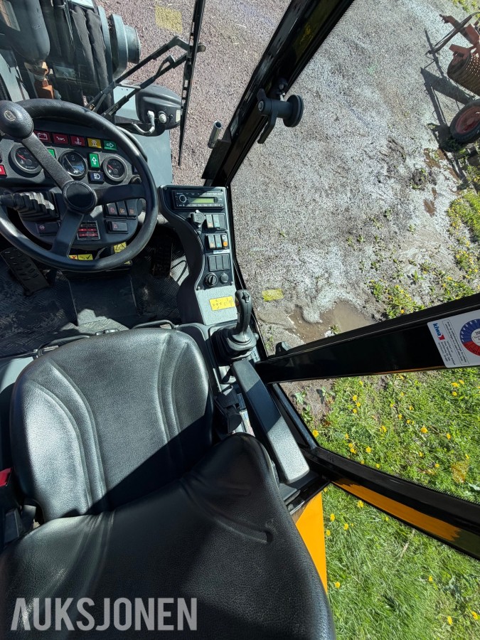 2018 Giant V452T HD Kompaktlaster/Hjullaster