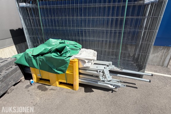 O.B. Wiik telt 6 x 4 meter med rammeverk og duk