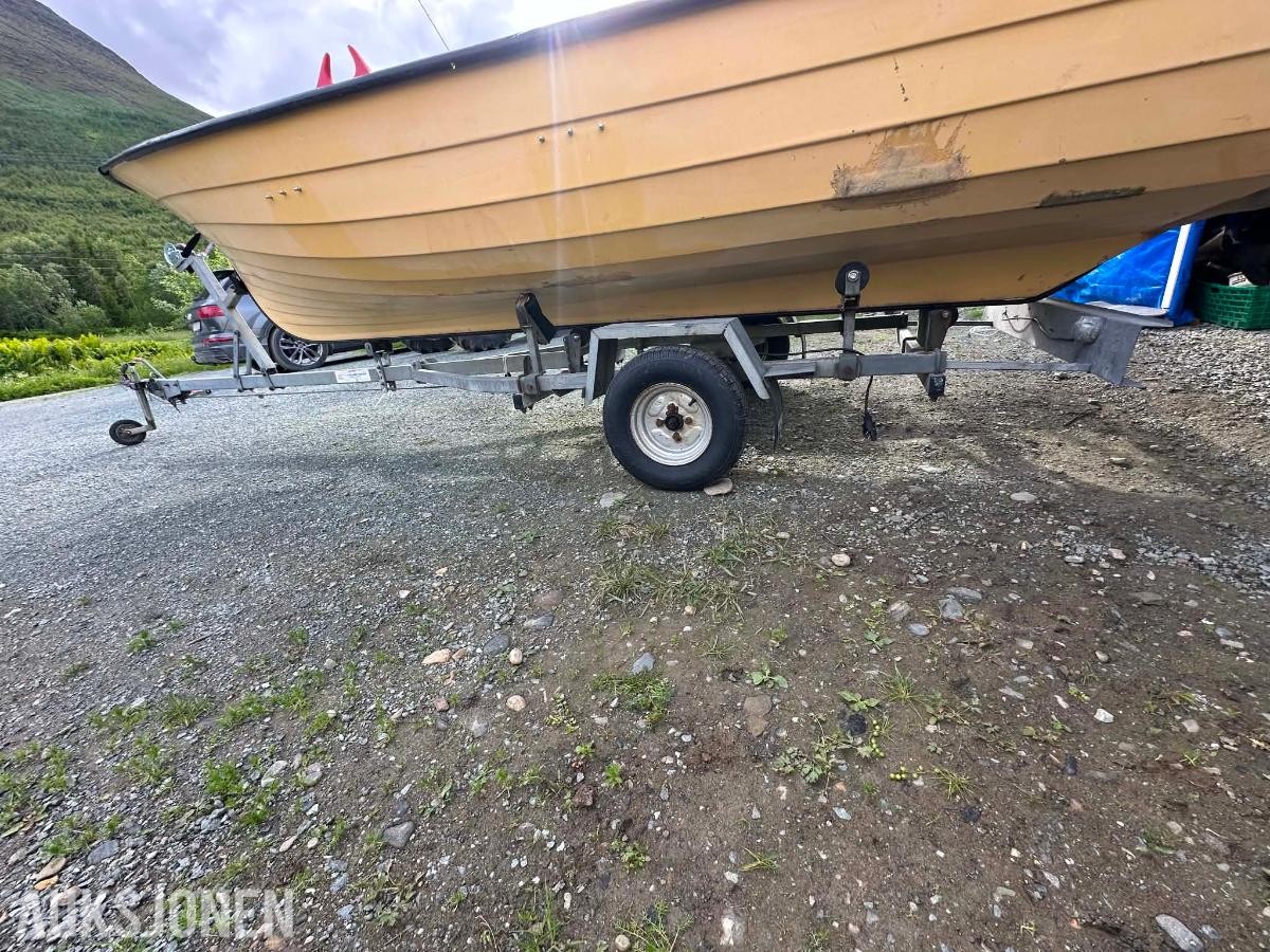 Hansvik båt 16 med båt og motor