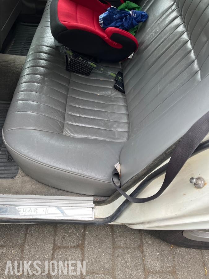 1987 Jaguar XJ-SERIE 3.6 Automat Skinnseter EU OK