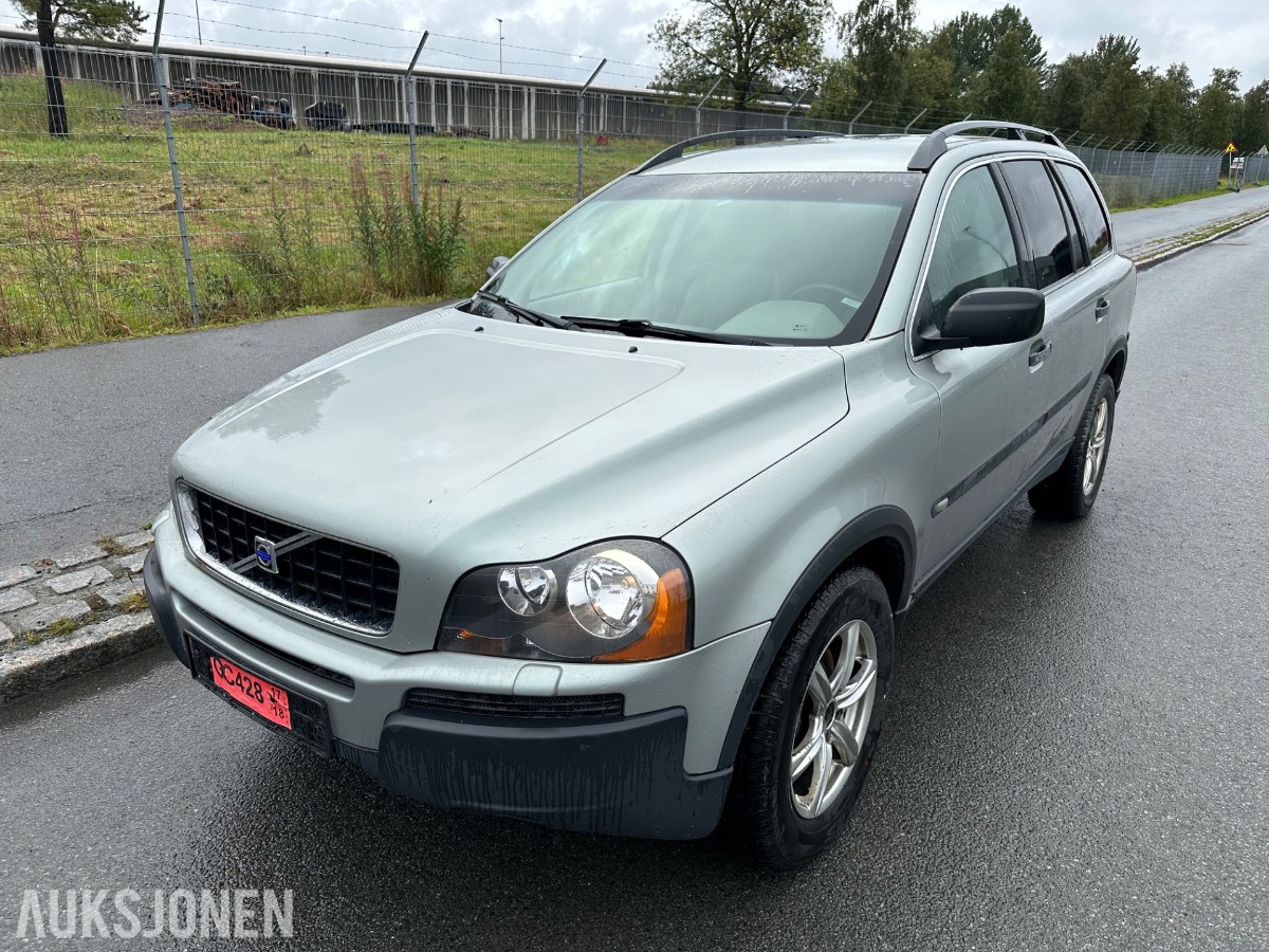 2003 Volvo XC90 2.4 D5 163HK AWD AUTOMAT HENGERFESTE VARMER