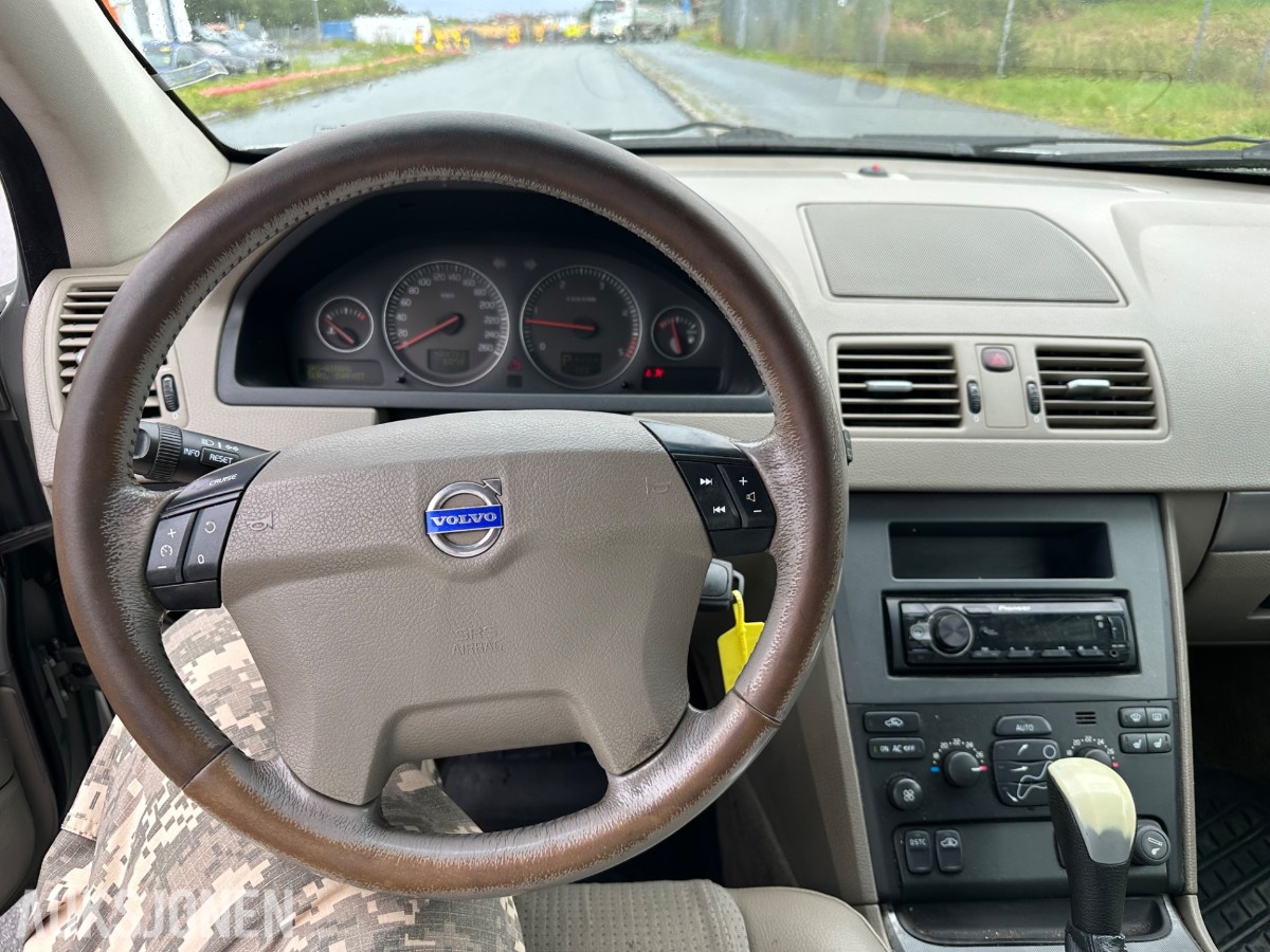 2003 Volvo XC90 2.4 D5 163HK AWD AUTOMAT HENGERFESTE VARMER