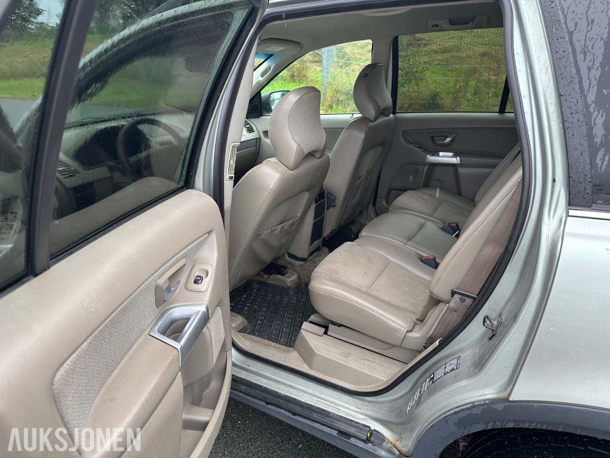 2003 Volvo XC90 2.4 D5 163HK AWD AUTOMAT HENGERFESTE VARMER