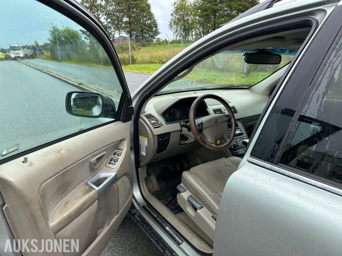 2003 Volvo XC90 2.4 D5 163HK AWD AUTOMAT HENGERFESTE VARMER