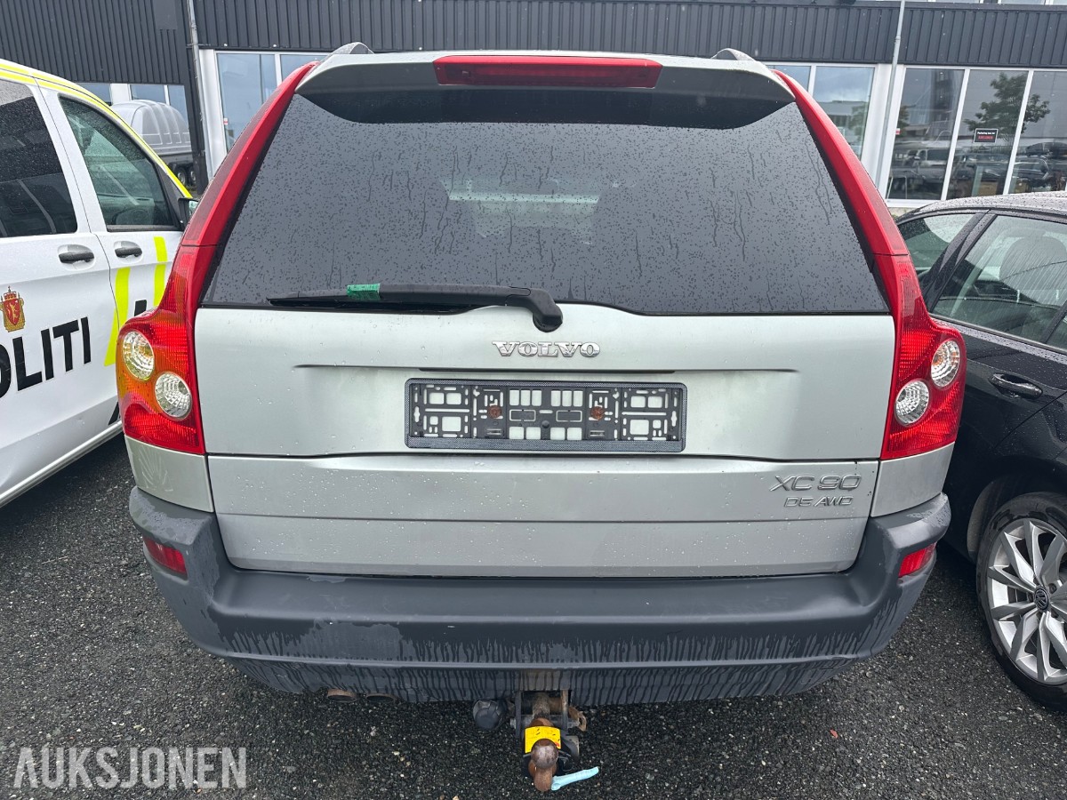 2003 Volvo XC90 2.4 D5 163HK AWD AUTOMAT HENGERFESTE VARMER