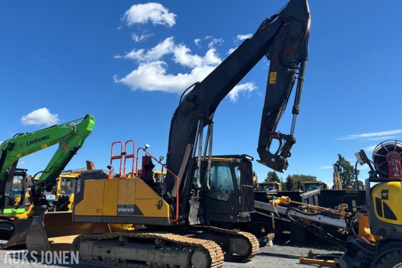 2017 Volvo EC250EL beltegravemaskin, 8660 timer, OQ70 HK-feste