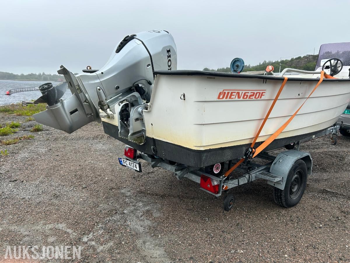 Klar for hummersesongen, Øien 620