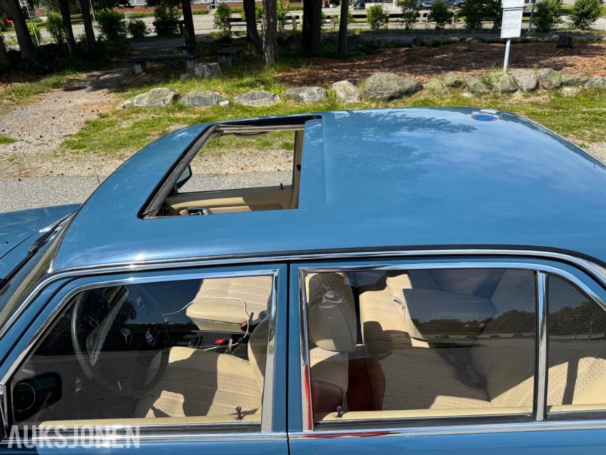 1977 Mercedes-Benz E-Klasse W123 280 Automat Soltak