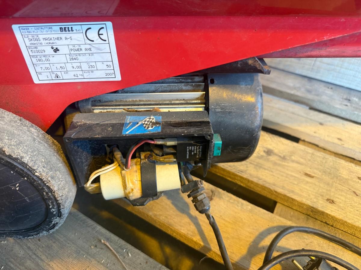 2007 BELL Power Axe vedkløyver 7 tonn – 230V 