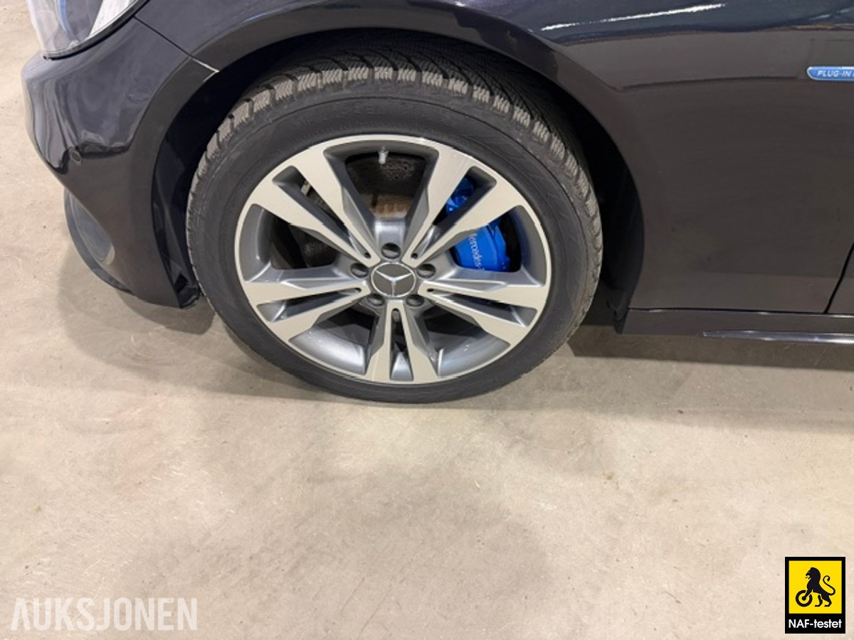 2018 Mercedes-Benz C350E AMG NATTPAKKE LUFTFJÆRING ADAPTIV CRUISE
