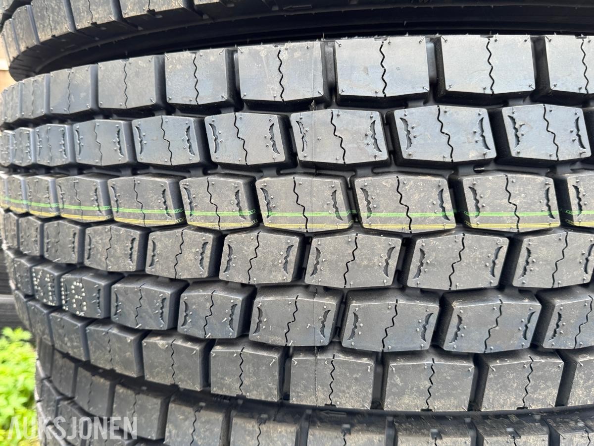 2025 Sonix lastebildekk / M+S / 295/80R22.5