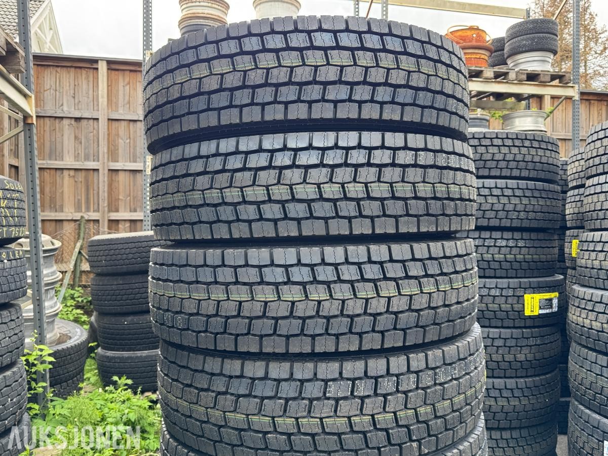 2025 Sonix lastebildekk / M+S / 295/80R22.5