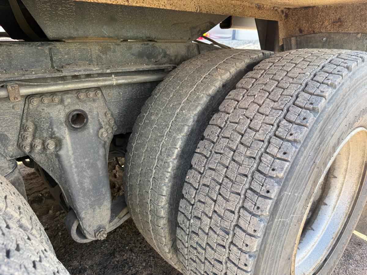 2006 Scania R500 Tippbil med brøyteplate