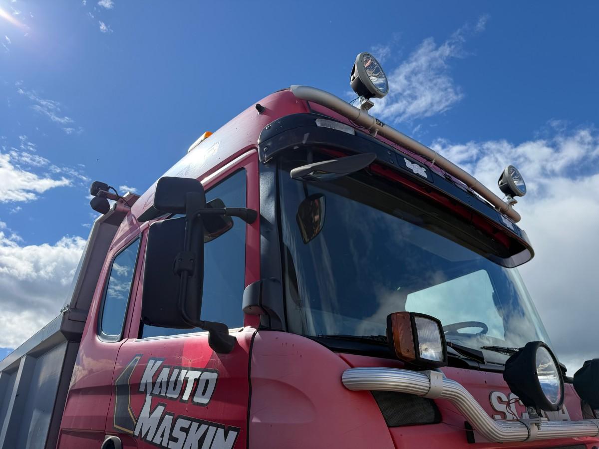 2006 Scania R500 Tippbil med brøyteplate