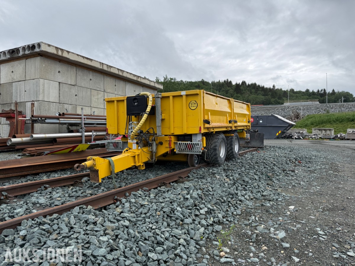 Western/Pandrol Road Rail tipphenger – jernbanerigget