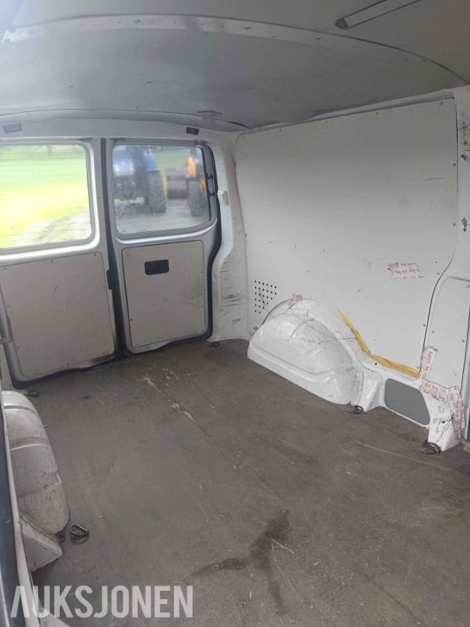 2010 Volkswagen Transporter, 2.0-140 D 4MOTION, 359885km