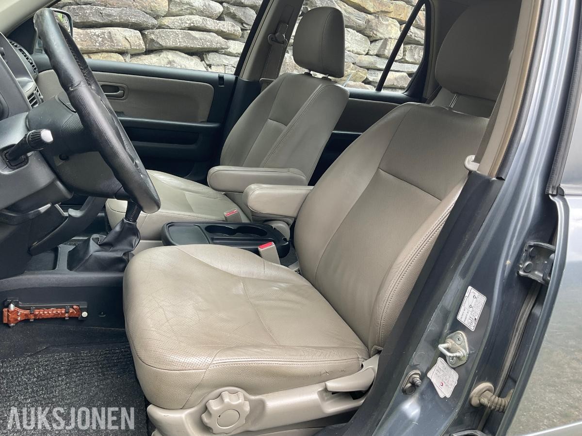 2004 Honda CR-V 2.0-150 hk Bensin 4WD