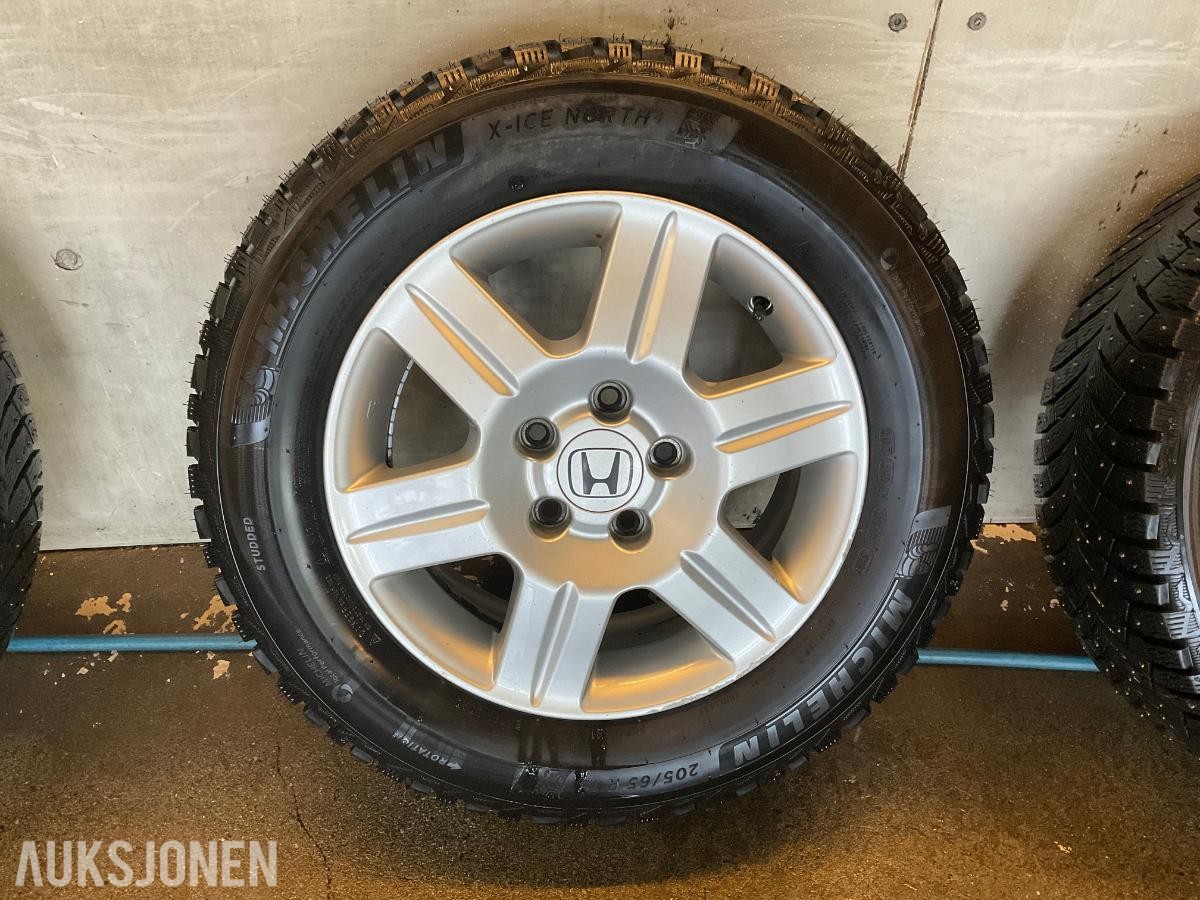 2004 Honda CR-V 2.0-150 hk Bensin 4WD