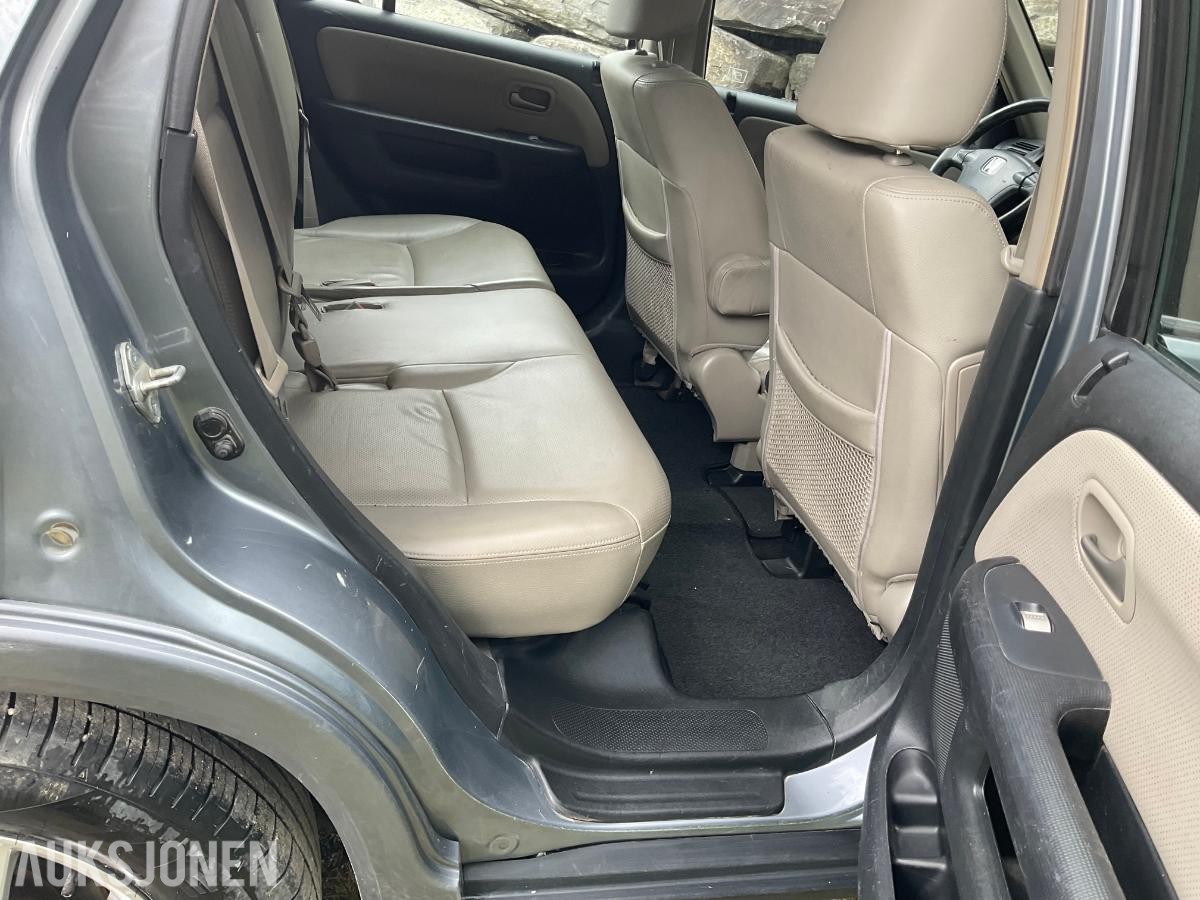 2004 Honda CR-V 2.0-150 hk Bensin 4WD
