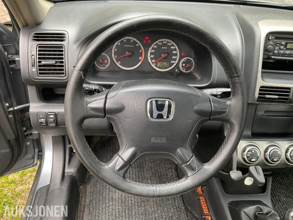 2004 Honda CR-V 2.0-150 hk Bensin 4WD