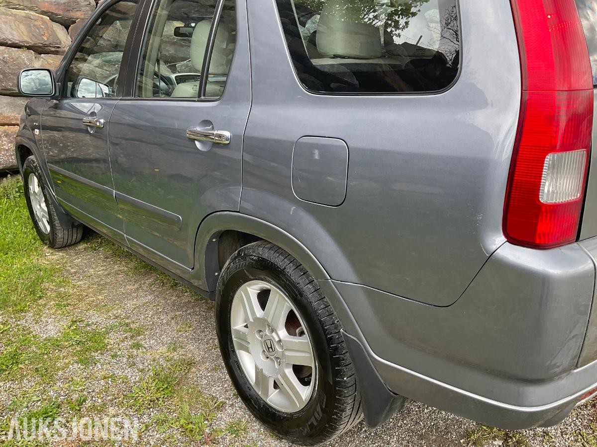 2004 Honda CR-V 2.0-150 hk Bensin 4WD