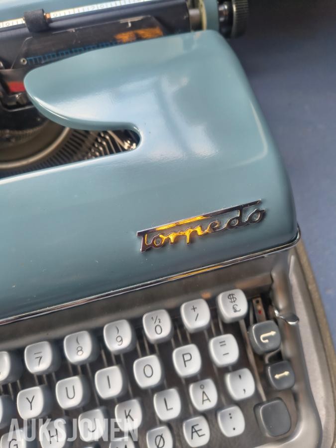 Diverse skrivemaskiner - Underwood . Remington. Brother. Adler. Olivetti.