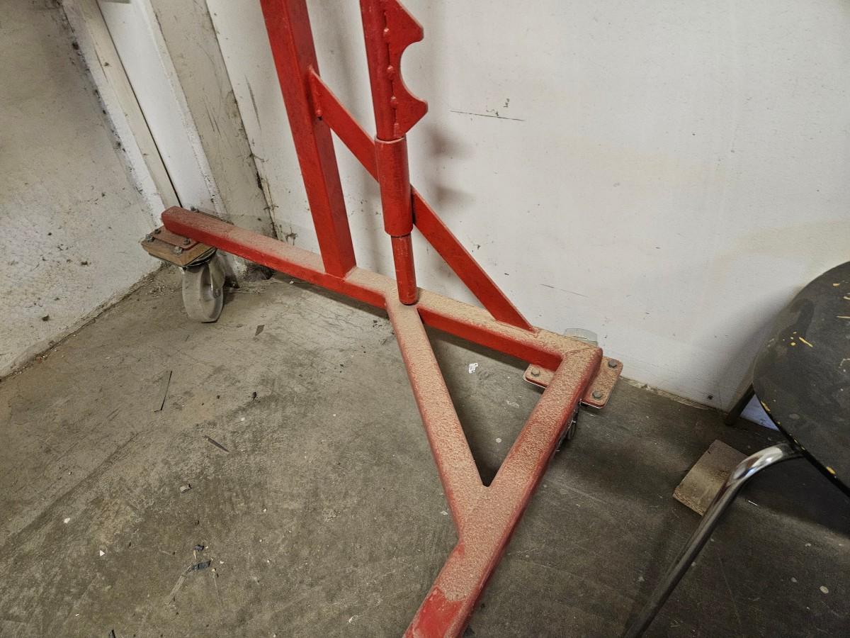 Mobilt plate-/laminatstativ på hjul