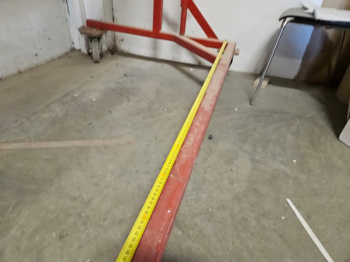 Mobilt plate-/laminatstativ på hjul