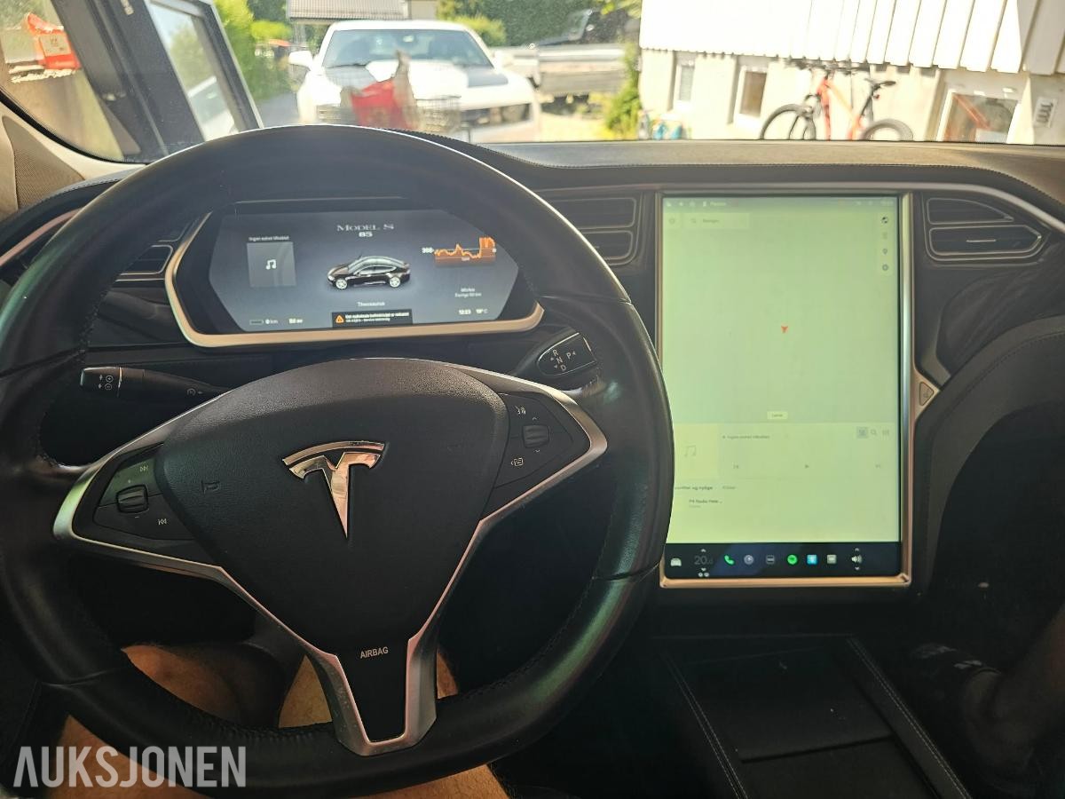 2014 Tesla Model S 85 rep objekt gratis lading