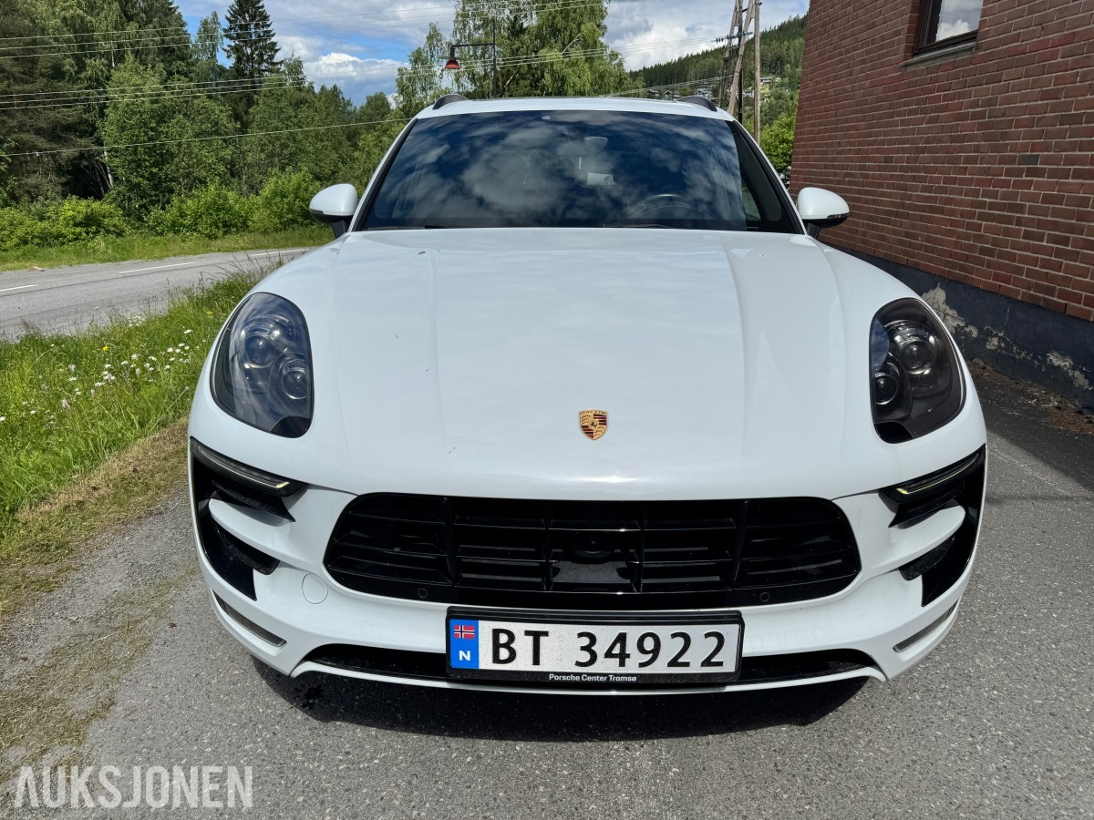 2016 Porsche MACAN 3.0-211 D 4