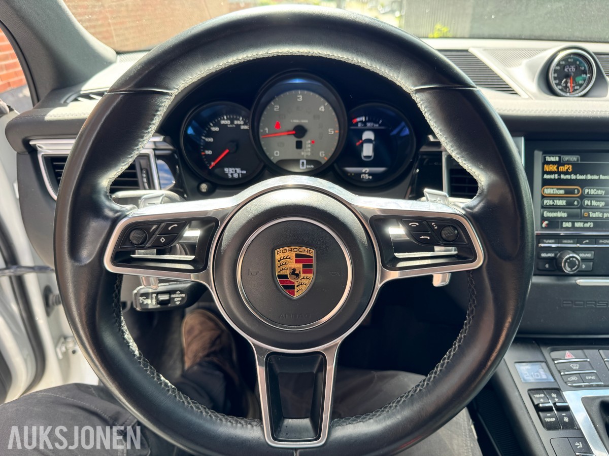 2016 Porsche MACAN 3.0-211 D 4