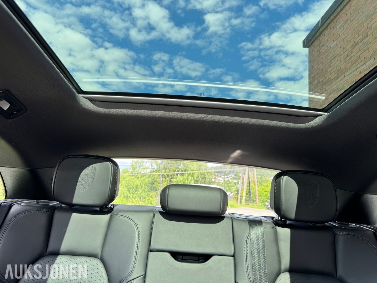 2016 Porsche MACAN 3.0-211 D 4