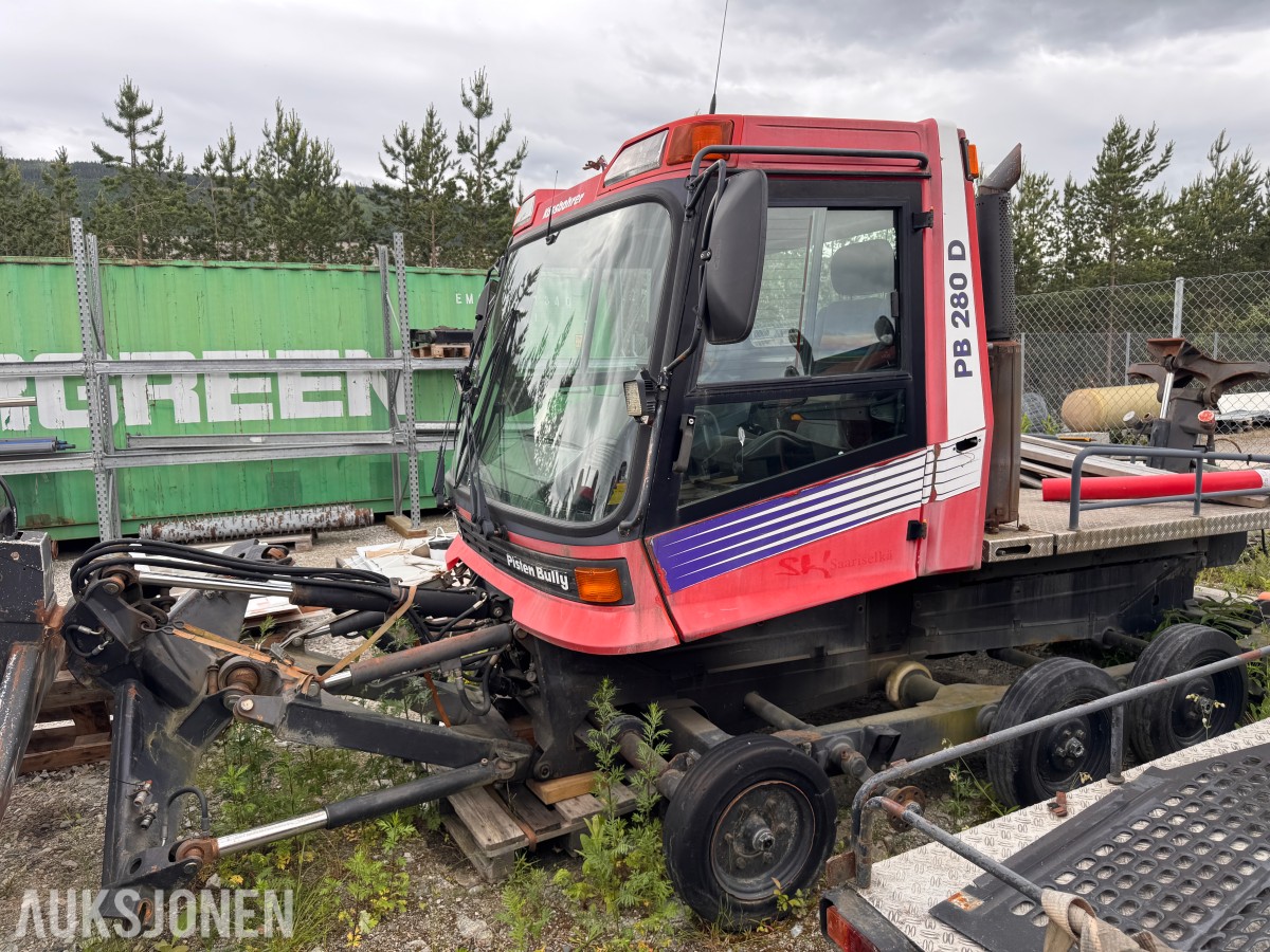 1994 2 stk Kässbohrer PB42 tråkkemaskiner.