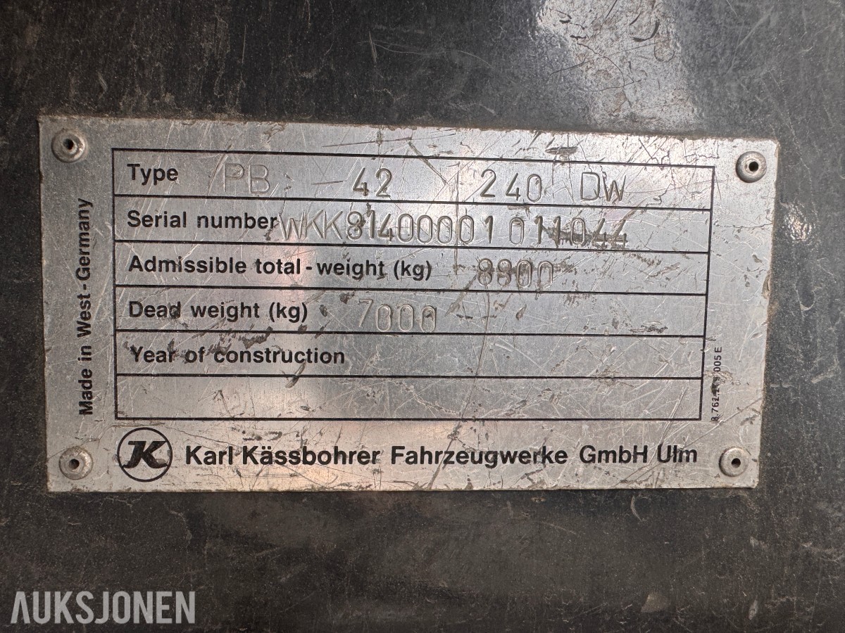 1994 2 stk Kässbohrer PB42 tråkkemaskiner.