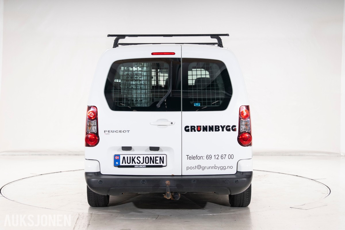 2017 Peugeot PARTNER *INGEN MINSTEPRIS* 1.6 D HENGERFESTE CRUISE INNREDNING SKYVEDØRER