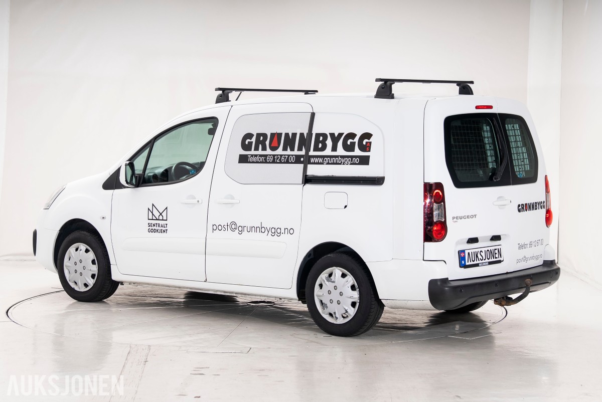2017 Peugeot PARTNER *INGEN MINSTEPRIS* 1.6 D HENGERFESTE CRUISE INNREDNING SKYVEDØRER
