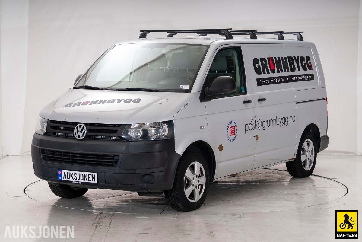2015 Volkswagen TRANSPORTER 2.0 D 140HK 4MOTION HENGERFESTE VARMER INNREDNING SKYVEDØRER
