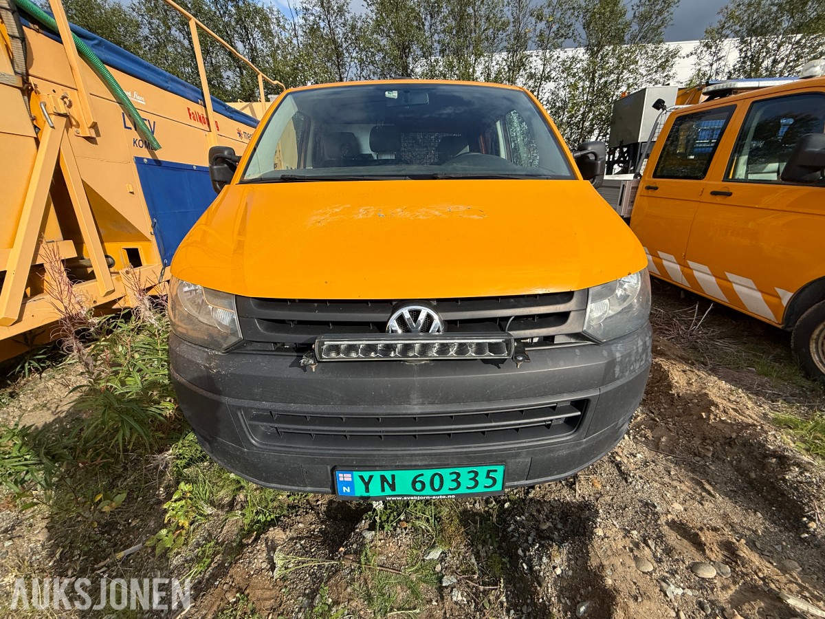 2015 Volkswagen Transporter - 2.0-140 D 4MOTION pickup - 316123KM