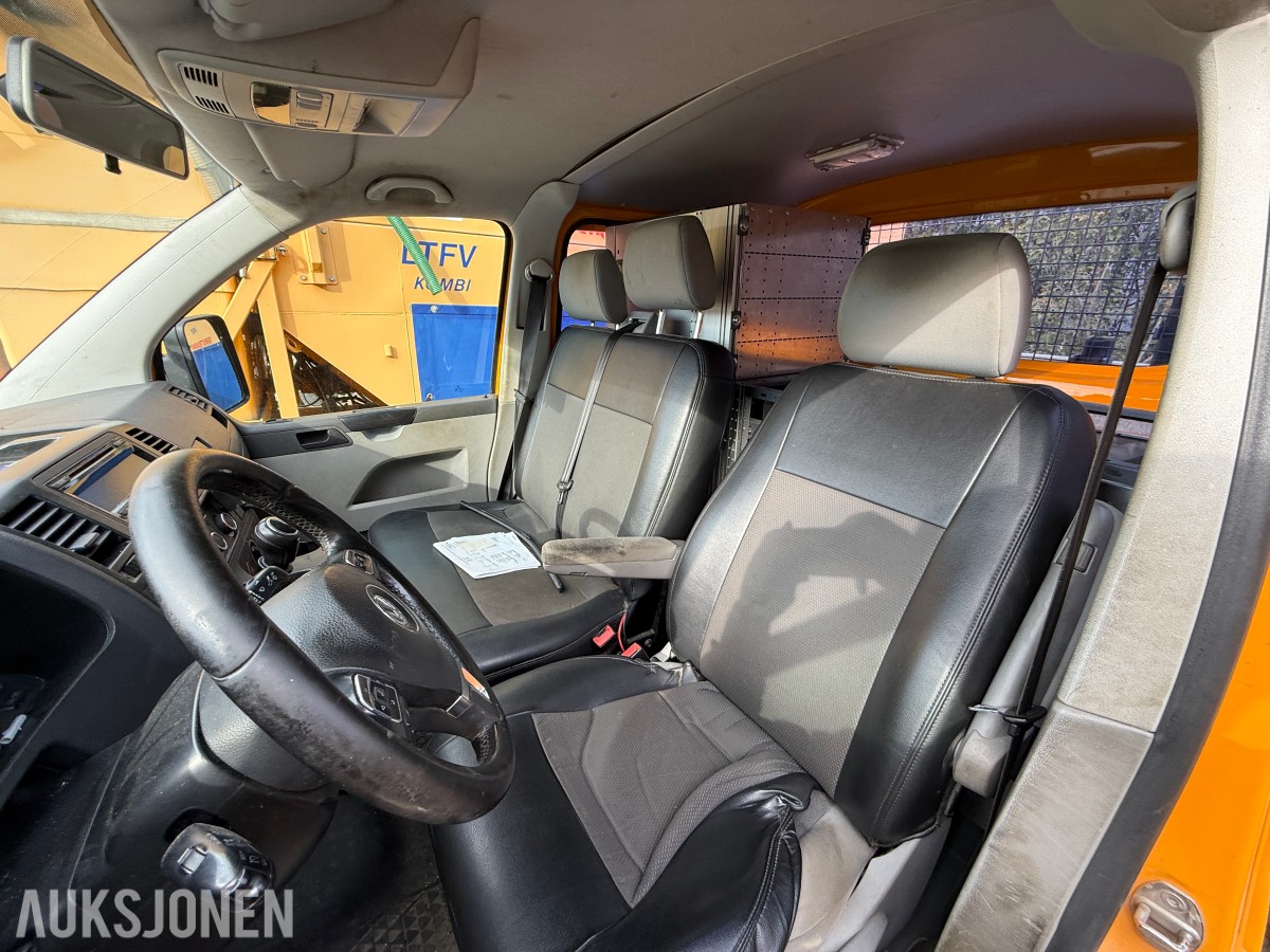 2015 Volkswagen Transporter - 2.0-140 D 4MOTION pickup - 316123KM