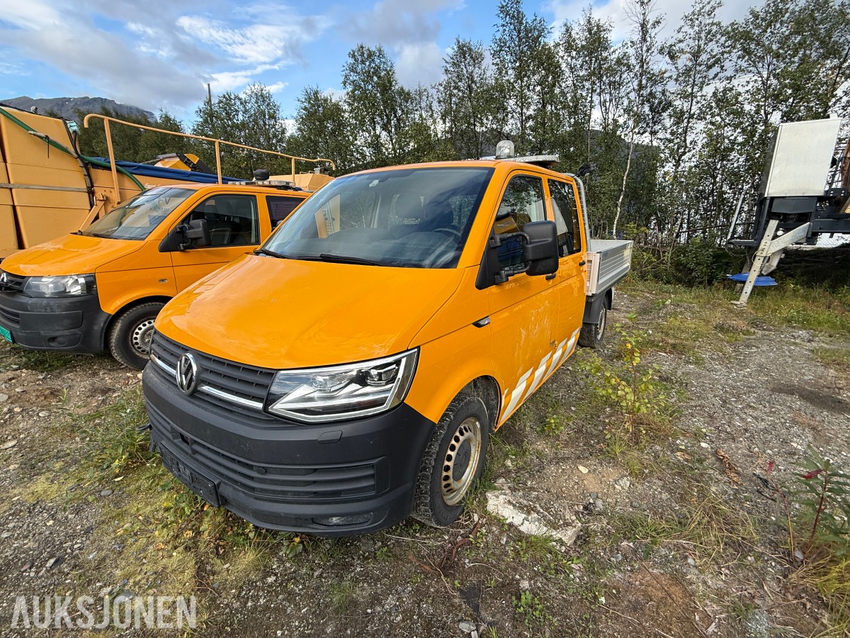 2017 Volkswagen Transporter - 2,0 TDI 4Motion pickup - 221811KM