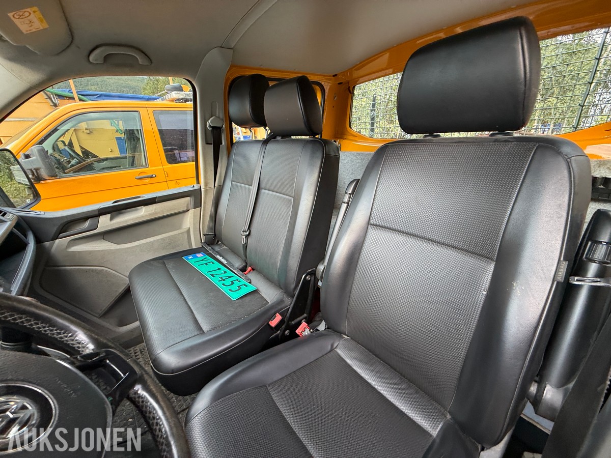 2017 Volkswagen Transporter - 2,0 TDI 4Motion pickup - 221811KM