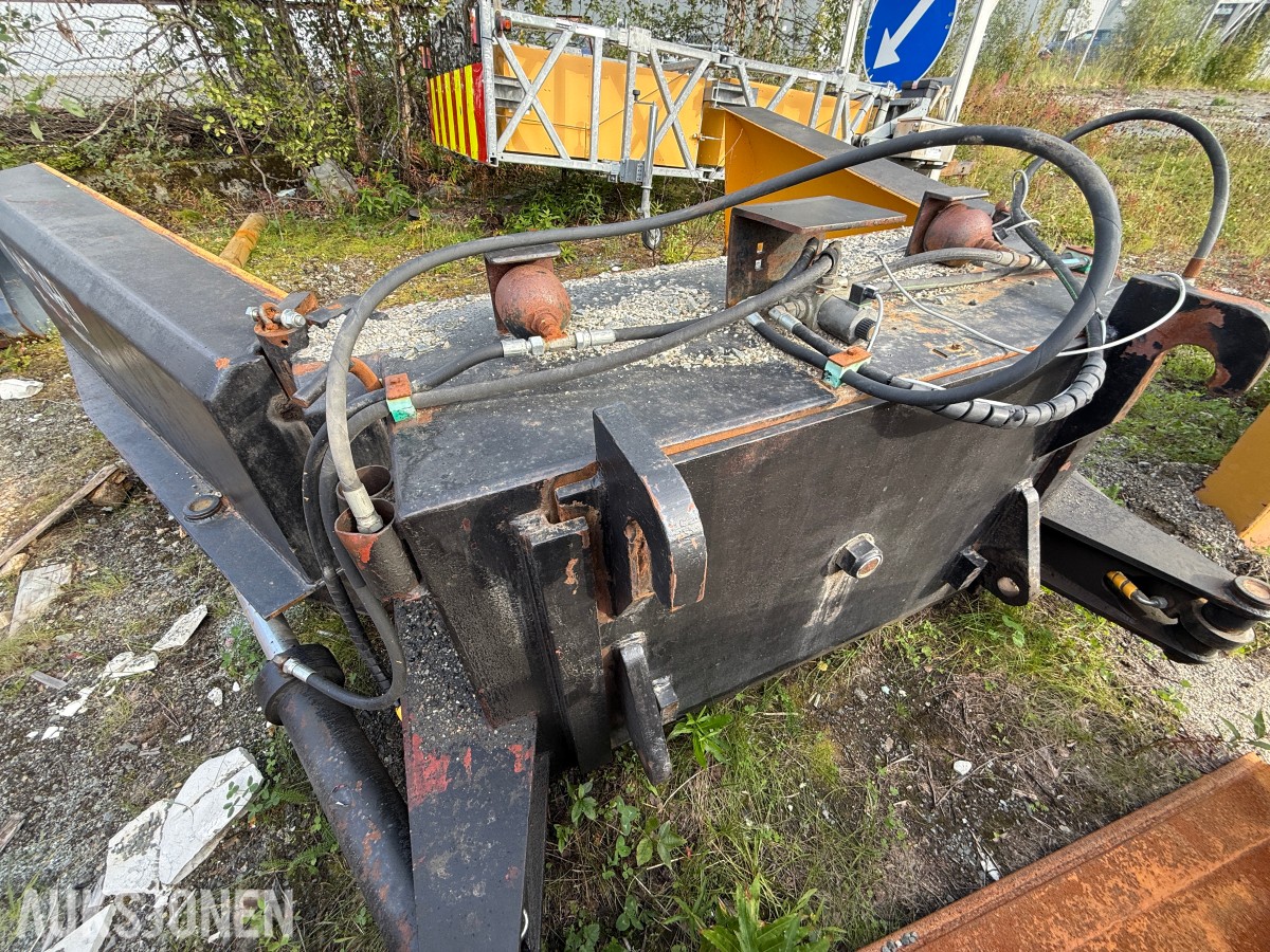 2002 Fosdalen K6100 Klappvinge - 6M